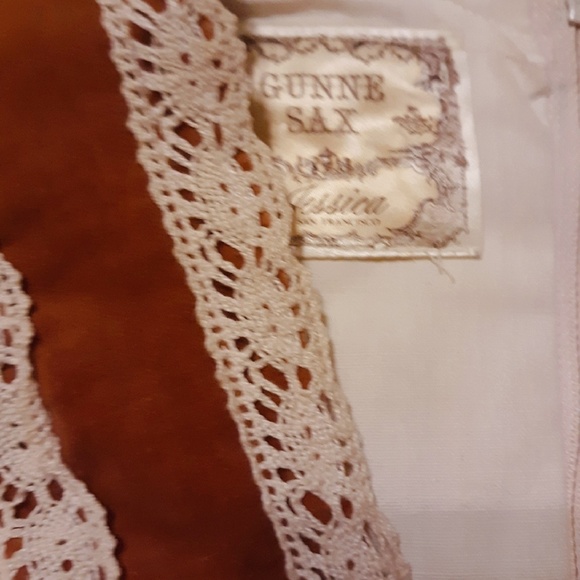 SOLD - Picture 6 of 8